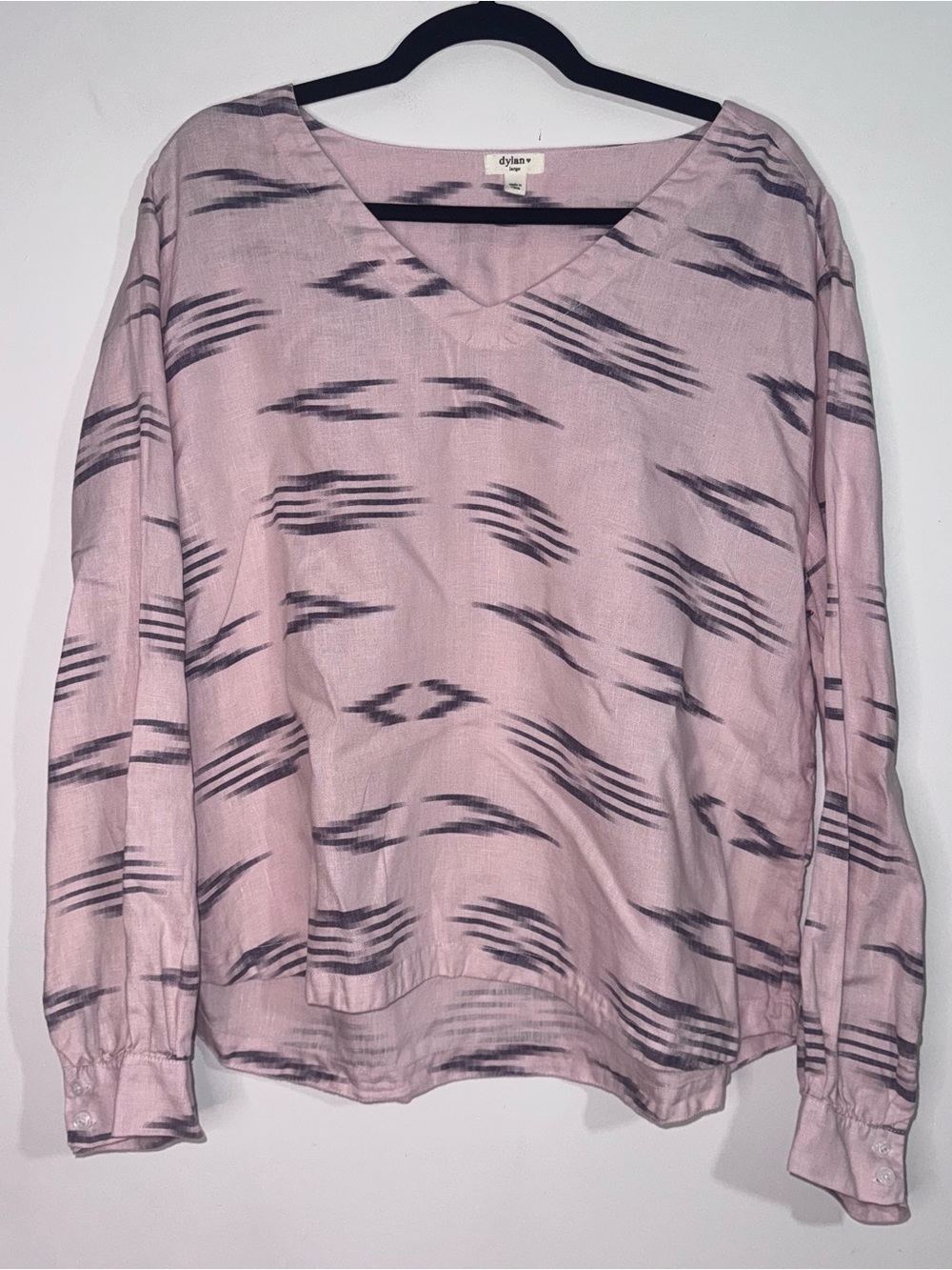 Dylan 100% Linen Pink Purple Ikat Print V-Neck Blouse Long Sleeve Size Large